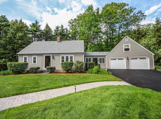 25 Brown Ridge Rd, Weare, NH 03281