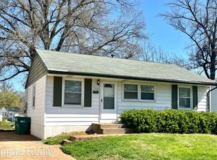 409 Lancashire Rd, Saint Louis, MO 63137