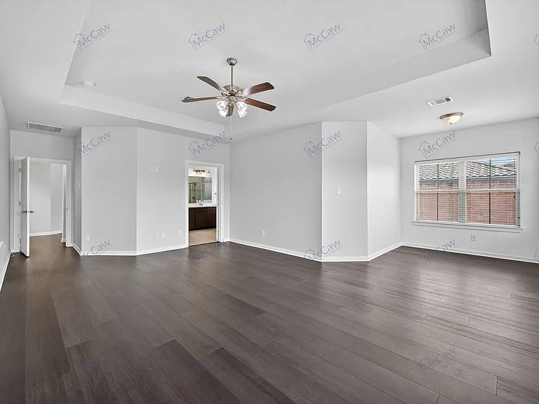 6607 Deleon St — Photo 11
