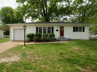726 Bellflower Dr, Hazelwood, MO