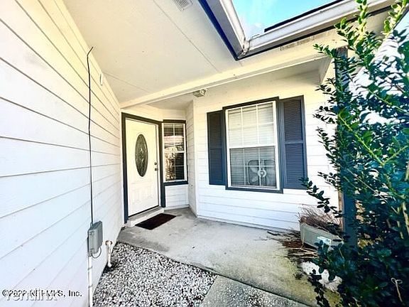3rd image of 12276 Sondra Cove Trl N