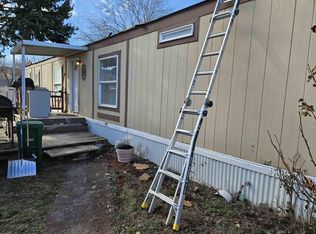 6523 Desert View Dr, West Richland, WA 99353