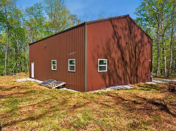 751 W Bluff Rd, Pikeville, TN 37367