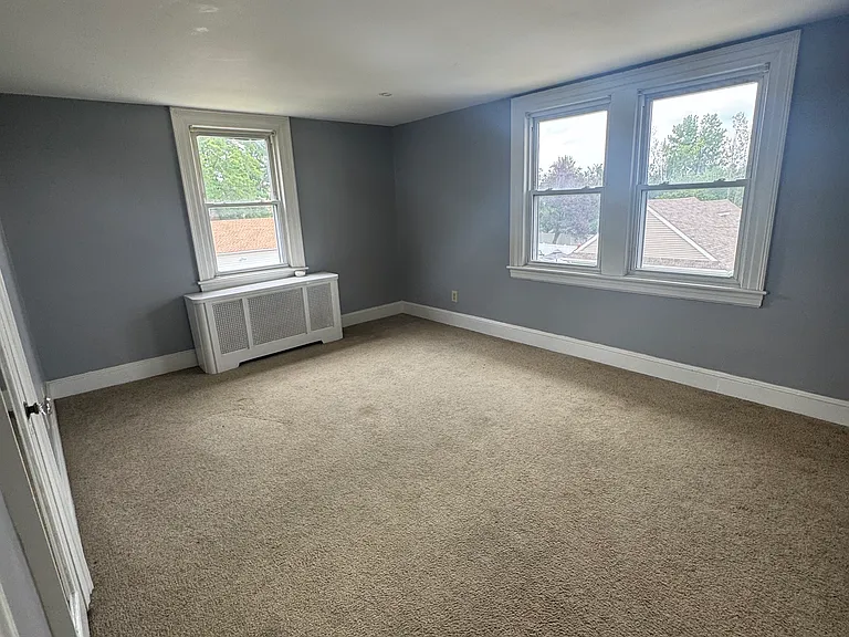 109 S Oak Ave #3 — Photo 2