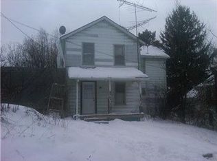 72 Number 2 Mine Rd, Volant, PA 16156