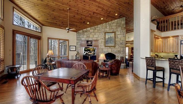 1st image of 117 Ridge Dr