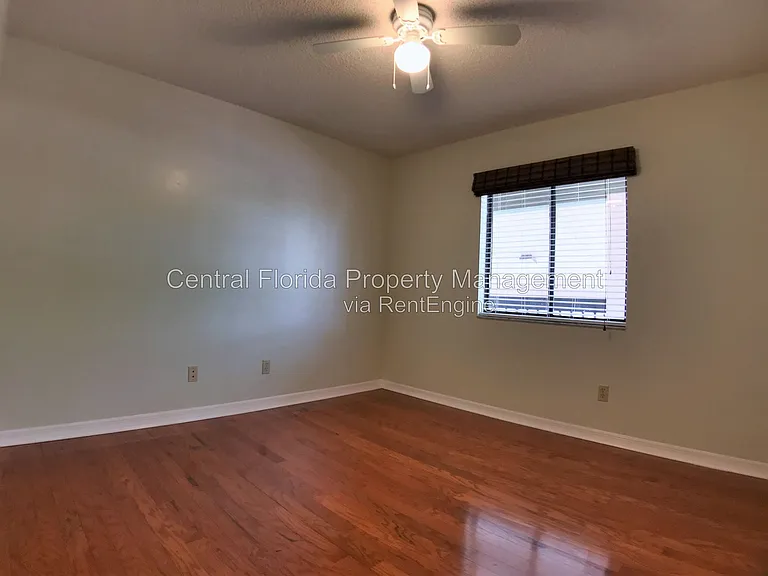 2404 Gallery View Dr — Photo 18