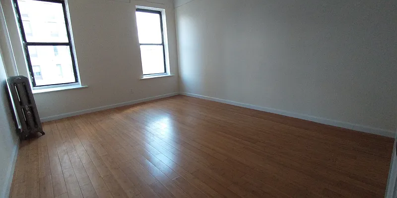 Rented by Oxford Property Group | media 4