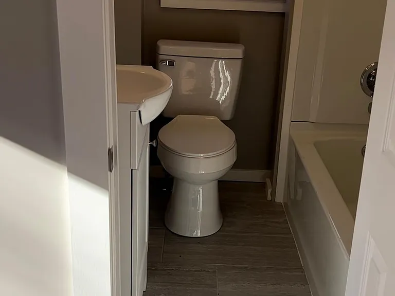 Full bathroom