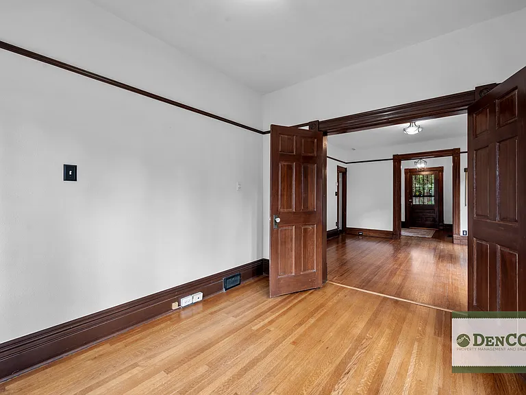 1623 Race St — Photo 8