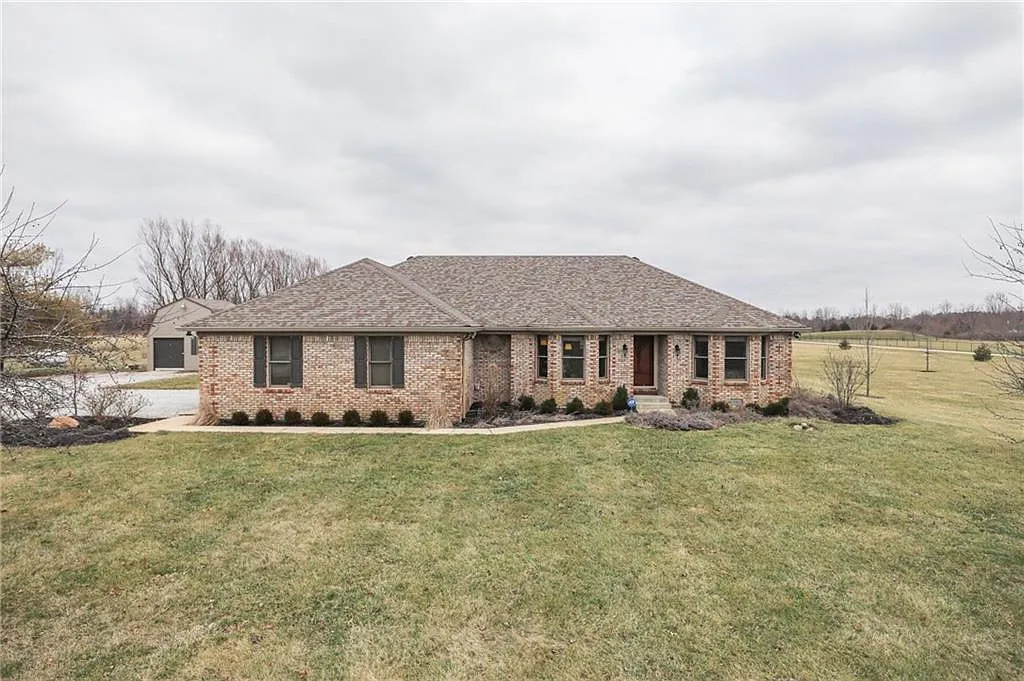 10362 N 850 W photo 1