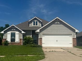 3703 Lleyton Dr, Norman, OK 73072