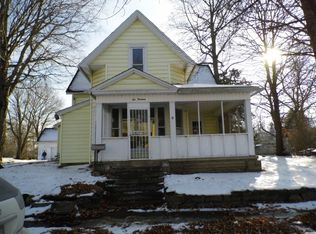 219 E Columbia St, Flora, IN