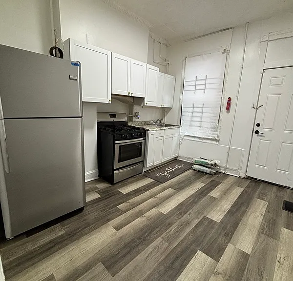 292X Parkwood Ave #1 — Photo 2