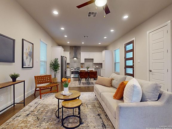 3rd image of 128 Davis Ct #102