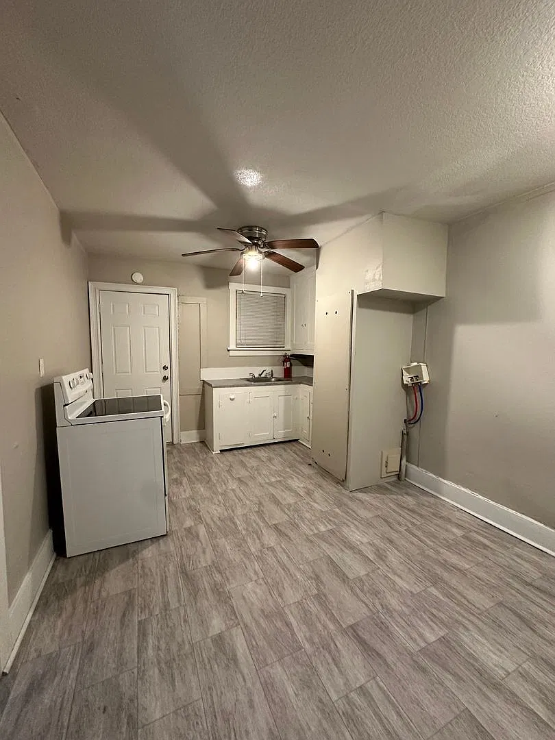 Studio Apartment For Rent in Newton! — Photo 2