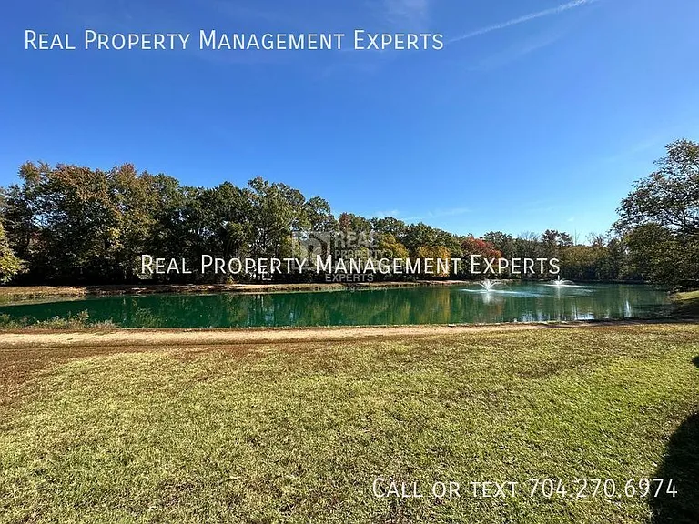 5718 Dockside Dr — Photo 12
