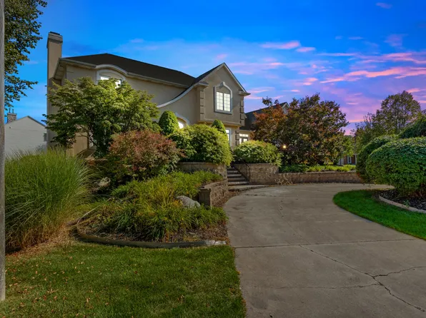 7500 Old Lantern Dr SE, Caledonia, MI 49316