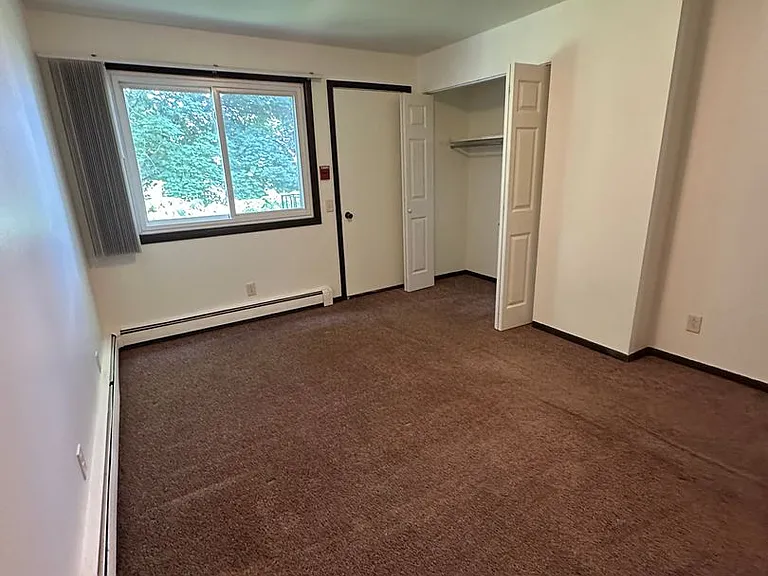 375 Clark St #2 — Photo 6