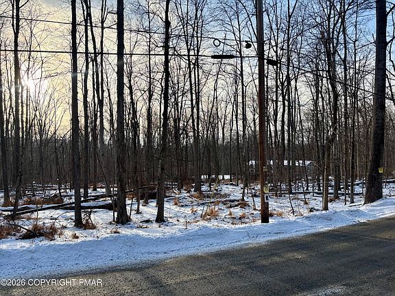 2nd image of LOT 701 Tahoe Ln