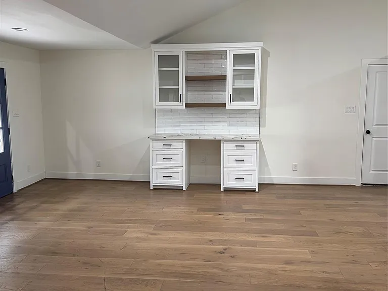 10042 Westview Dr — Photo 13