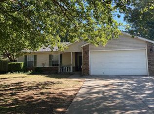 1112 Shadowlake Rd, Norman, OK 73071