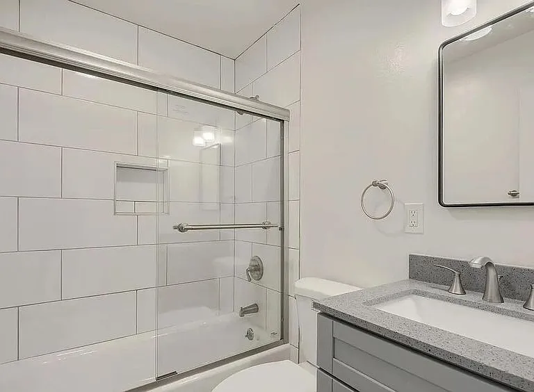 1739 Addison St #5 — Photo 7