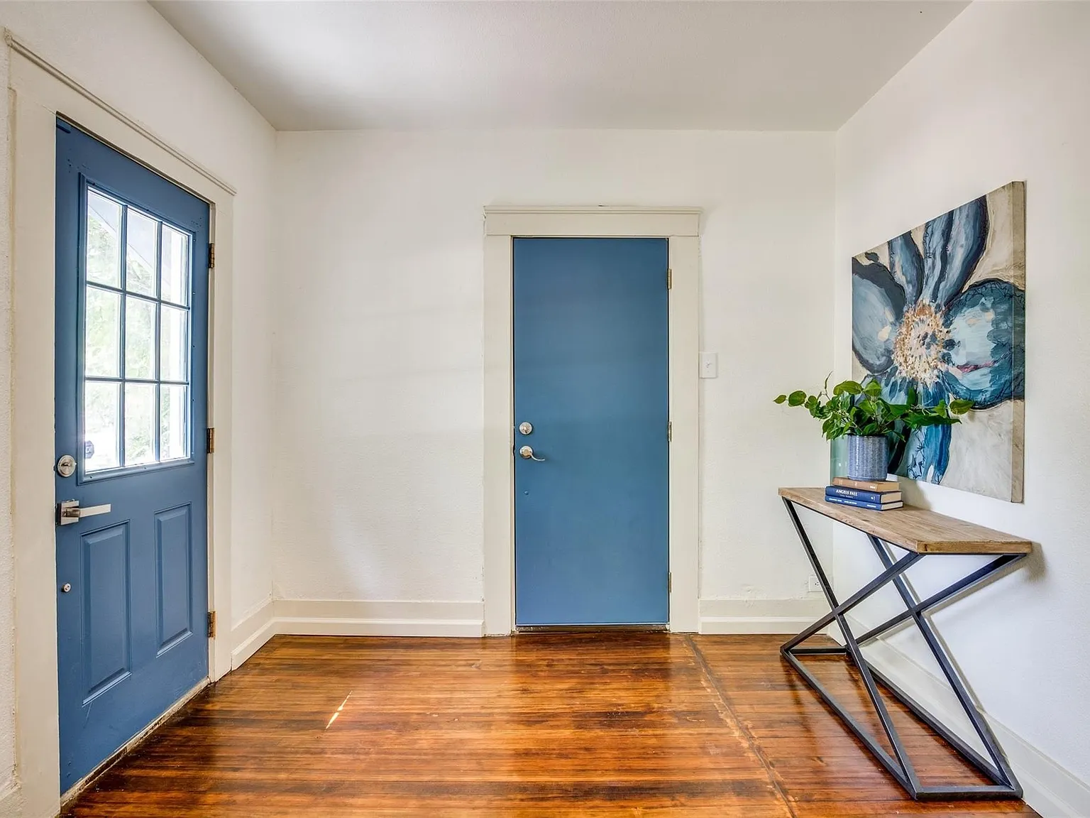 3 bed, 1663 sqft, $6,750 — Photo 3