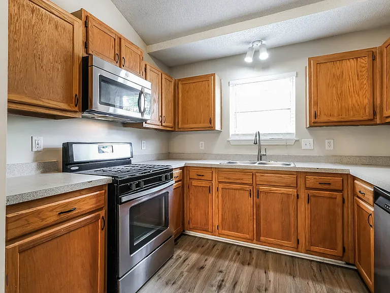 3706 Wavetree Overlook NW — Photo 8