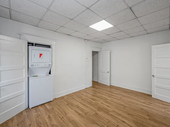 111 W 29th St #3R, Baltimore, MD 21218