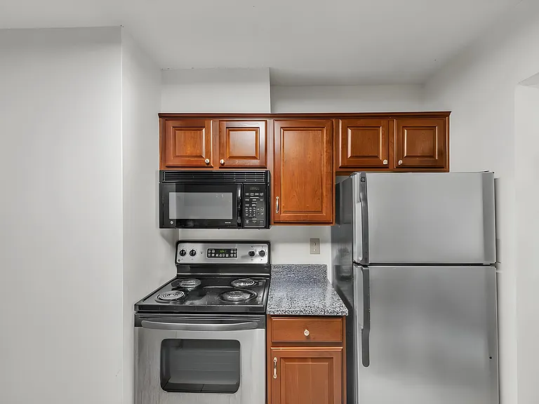 101 Westover Ave #103 — Photo 16