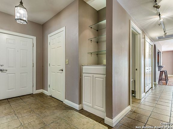 221 Lexington Ave APT 211, San Antonio, TX 78215 | Zillow