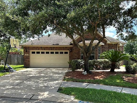 2nd image of 5011 Logans Landing Ln