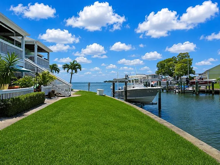 5245 Coquina Key Dr SE #A — Photo 48