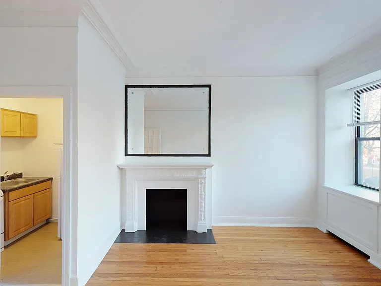 Dining/Living room