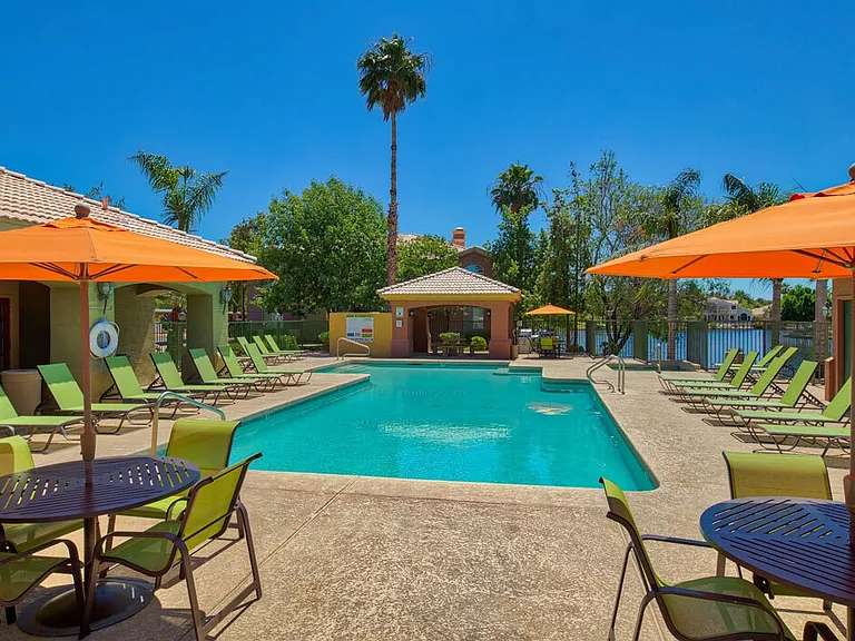 Serena Shores Apartments — Photo 13