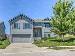 19414 R St, Omaha, NE 68135