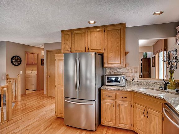 4th image of 9225 Loch Lomond Blvd
