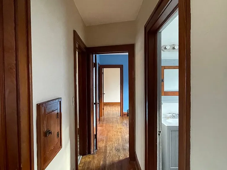 5273 Pearl Rd — Photo 16