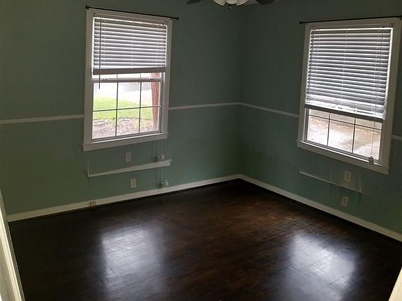 4th image of 1823 Belmont Dr