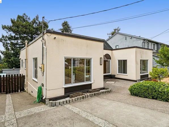1120 Warfield Ave, Piedmont, CA 94610