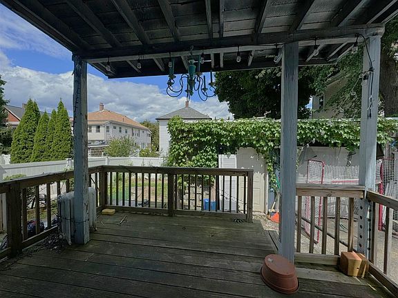 2nd image of 9 Gordon St