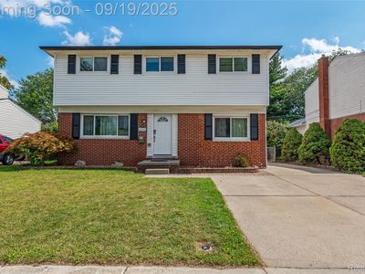 4803 Moore St, Wayne, MI, 48184