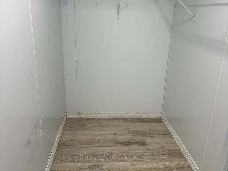 Walking Closet in both Bedrooms