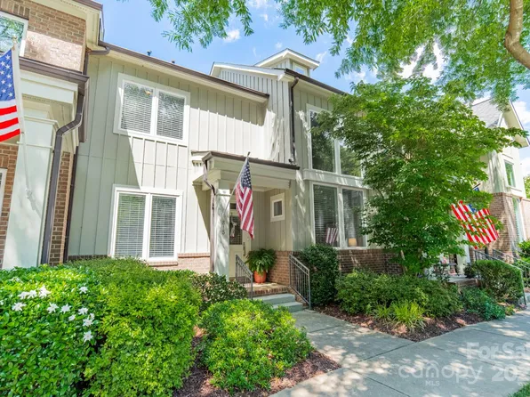 815 Jetton St, Davidson, NC 28036