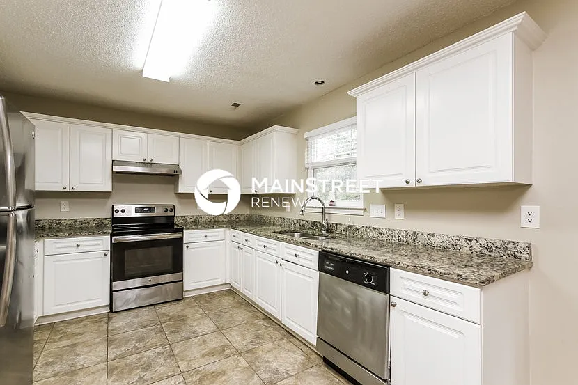 109 Rose St — Photo 4