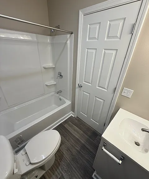 Continent French Quarter Apt — Photo 133