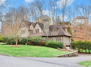 60 Orchard Rd, Mount Kisco, NY 10549