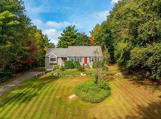 42 Breakneck Rd, Sturbridge, MA 01566