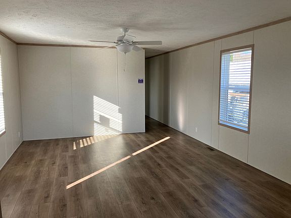2nd image of 1201 N Park Dr